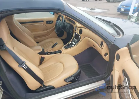 2002 Maserati Spyder Cambiocorsa из США, поврежденный, VIN ZAMBB18A520006915